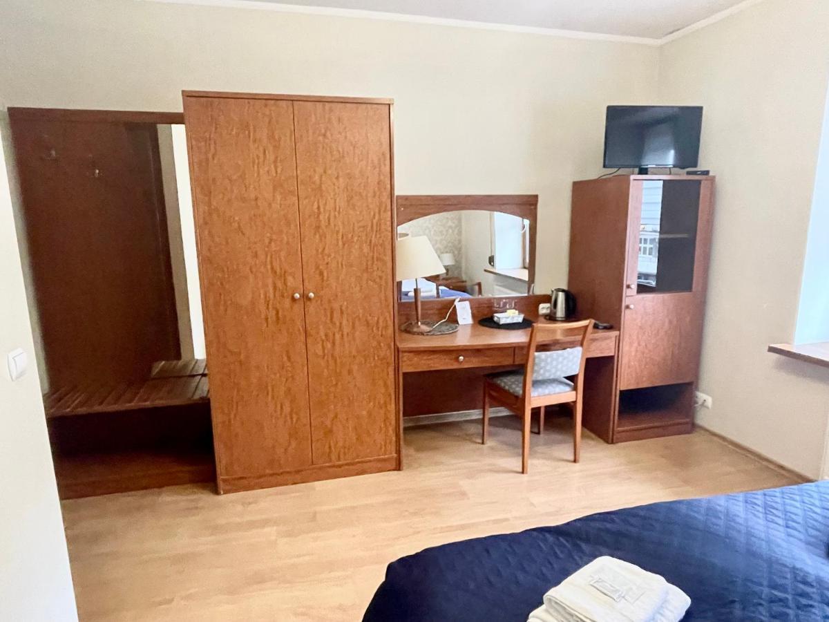 Bed and Breakfast Gosciniec Witomino Гдыня Экстерьер фото