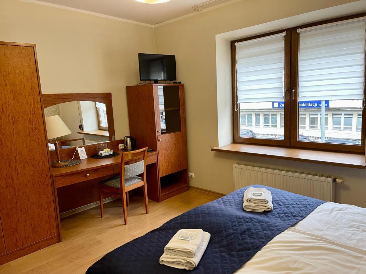 Bed and Breakfast Gosciniec Witomino Гдыня Экстерьер фото